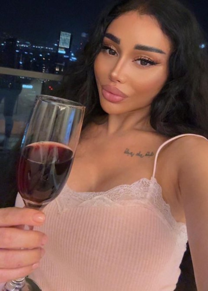 Индивидуалка Алина фото № 2 в городе Магнитогорск